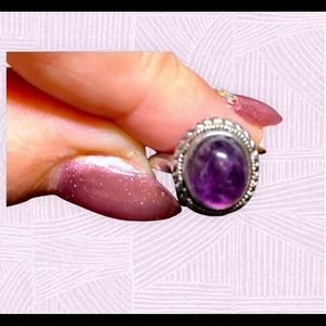 💍🖤purple toned ring stamped 925